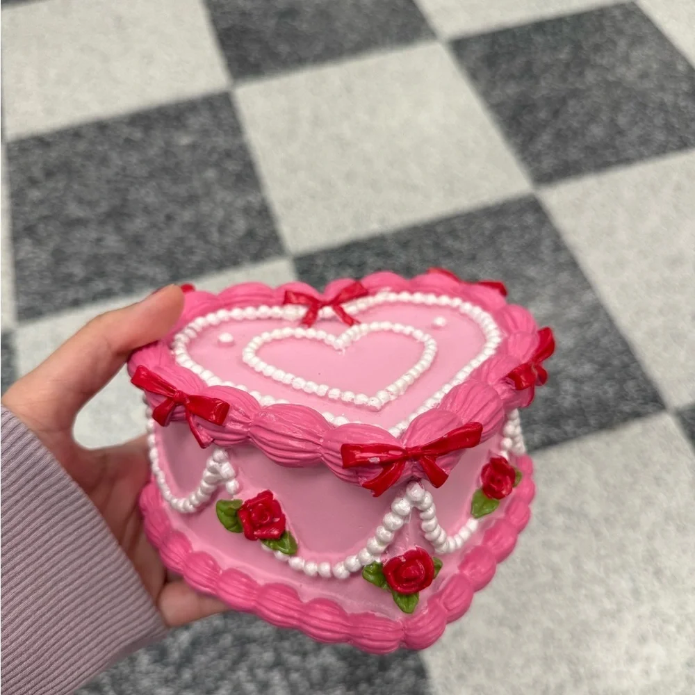 Pink Heart-Shaped Decor Valentines